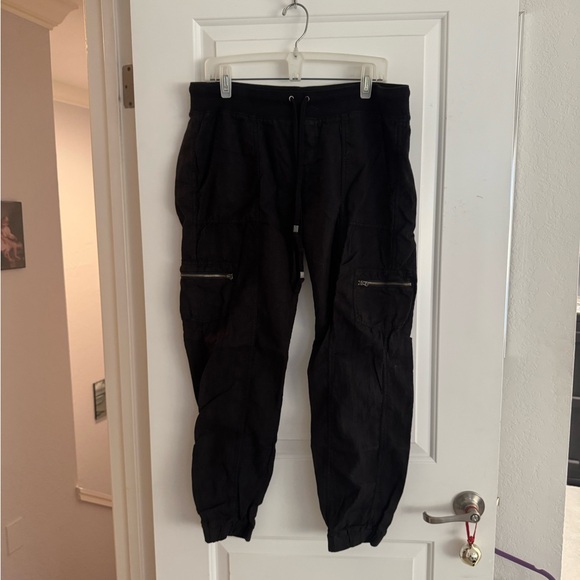 ATHLETA, blk, cotton/linen cargo jogger, never worn - Picture 1 of 7